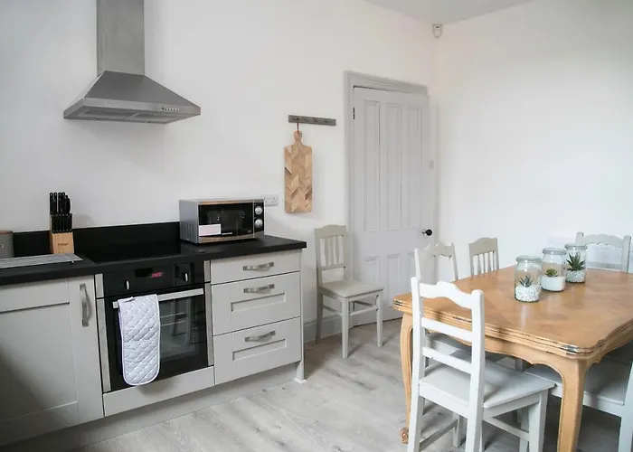 Oswald House Deluxe 3 Bedroom Διαμέρισμα Χαρογκέιτ